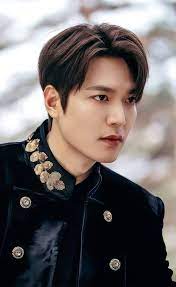 Forever the monarch / the king: Lee Min Ho The King Eternal Monarch Korean Drama Facebook