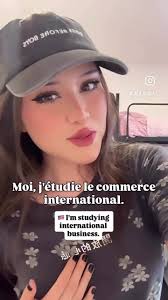 Tu Fais Quoi Dans La Vie Je Suis Etudiante