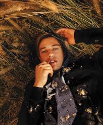 Cameron Dallas El Chico Estrella De Internet Para Essential Homme Magazine Cameron Dallas Chicas Dallas