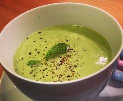 Erbsensuppe Mit Kokos Und Minze Vegetarisch Vegan Rezept Erbsen Suppe Erbsensuppe Vegetarisch Vegan