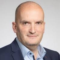 700+ profils pour “Frank &”