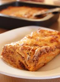 Un Classique De La Cuisine Italienne Les Cannelloni A La Bolognaise En Route Pour Preparer Une Sauce Bo Recettes De Cuisine Recette De Cannelloni Cannelloni