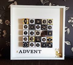 Wunderschoner Ausgefallender Adventskalender Zum Selbst Befullen In Den Farben Natur Schwarz Weiss Und G Adventkalender Adventskalender Adventskalender Buch