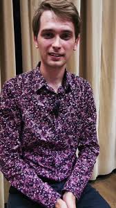 Daniel Mieczkowski, nasz dyrygent-rezydent, zaprasza na dzisiejszy koncert  ✨