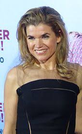1994 heiratete anke engelke den keyboarder andreas grimm, mit dem sie eine 1996 geborene tochter hat. Sudstadt Film Wikipedia