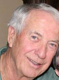 Lillian May Power, Gertrude Moore, Martin Broderick, Mary Moore, Again  Martin Broderick, Joseph Broderick And Gertrude Moore 's home in Bay de  Verde.