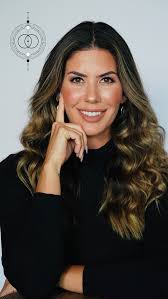 About Me — Leeann Monroe