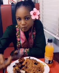Mercy kenneth is the daughter of a nollywood movie producer called kenneth okonkwo (pastor). Mercy Kenneth Adaeze Parents Mercy Kenneth Instagram Pictures Boyfriend History 20 16 635 Likes 6 675 Talking About This Trick For You Tricky