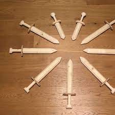 Maybe you would like to learn more about one of these? Holzschwerter Basteln Serienproduktion Als Heimwerker Der Spiegel