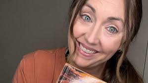 Who Would Win?: Wild Warriors Bindup: Pallotta, Jerry, Bolster, Rob:  9781339011066: Amazon.com: Books