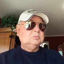 Why did Richard Jones Garage close?