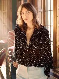 The cut consists of shoulder/mid length brown hair, a full fringe and a hint of caramel highlight. Alexa Chung Shares Her Daily Makeup Wellness Rituals Porter