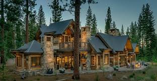 This mountain modern home was designed by ryan group architects along with lamperti construction, located in the private community of martis camp, in truckee, california. Goodshomedesign