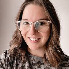 Amy Fralick's Instagram, Twitter & Facebook