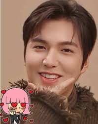 Here's the other side of Lee Min Ho a tough tattooed man . I don't like any  kind of tattoos In men luckily these tattoos are temporary.