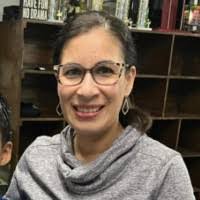 Lena Tracy's Instagram, Twitter & Facebook