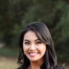 Angie Glidewell's Instagram, Twitter & Facebook