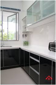Kitchen backsplash covers the wall between your countertop and the cabinets above. Pin On New Home Decor Ideas