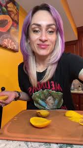 Amanda Cdv Mango Live