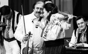Lidia bejenaru este o interpretă de muzică populară din republica moldova, soția dirijorului nicolae botgros. Hkn8n1tnb7my6m