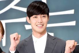 Hyun joong was excellent in his study , because of that i never thought it possible in one day to become an artist , but now i am thinking it was a little different from the rest of the kids. Kim Hyun Joong Responds To Question About His Child Soompi