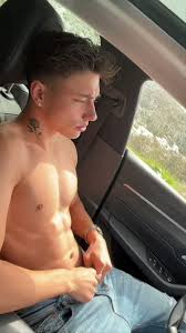 @Goldengeorgiiis video Tweet