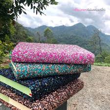 Al Quran Terjemahan Cantik Swarovski Shopee Malaysia Quran Shopee Malaysia Swarovski