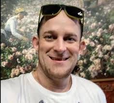 Alex Beveridge's Instagram, Twitter & Facebook