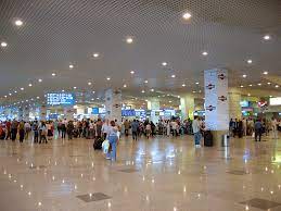 Lapangan terbang antarabangsa kuala lumpur lapangan terbang lapangan terbang changi singapura lapangan terbang antarabangsa kota kinabalu lapangan terbang antarabangsa senai lapangan. Datei Domodedovo Terminal Jpg Wikipedia