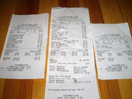 The till is just a compartment to hold bills. Cash Rounding Wikipedia