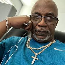 My boy Mack Hollins scored a TD for buffalo 🏈