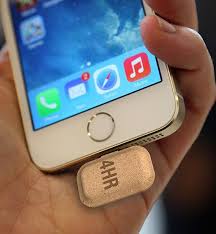 A Cardboard Pill A Day Keeps Dead Smartphone Batteries Away Smartphone Telefon Apple Produkte