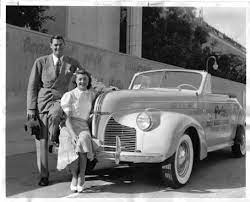 Esther Williams And Johnny Weismuller Outside The Billy Rose Aquacade In 1939 Tarzan Movie Old Movies Esther Williams