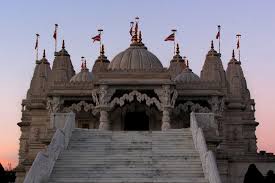 Check out mandir's art on deviantart. Visiting The Neasden Temple In London