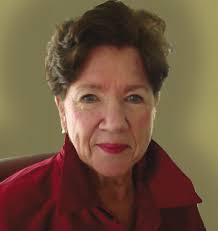 Houston Hosts Event to Benefit Foundation Scholarships