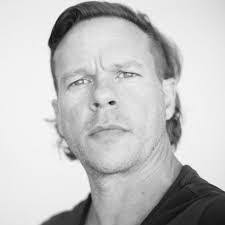 Cameron Glendenning's Instagram, Twitter & Facebook