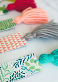 Free Download Diy Tassel Bookmarks Think Make Share Yarn Crafts For Kids Easy Yarn Crafts Diy Yarn Crafts
