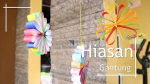 Lalu sambungkan satu ornamen dengan ornamen lainnya, kemudian gantung di. Cara Membuat Hiasan Dinding Gantung Dari Kertas Origami Youtube