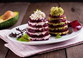 новогодний стол 2019 года что должно быть на столе меню 5 Novyh Modnyh Salatov Na Novyj God Babushkiny Sekrety Food Dishes Christmas Salad Recipes Tasty Dishes