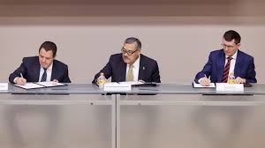 UANL HACE CONVENIOS INTERNACIONALES PARA MEJORAR EL TRATAMIENTO DE CANCER