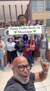 Working with the @mseconeducation Danny Dollar and I got to visit a bunch  of high schools in Mississippi to promote finance and entrepreneurship! ,  Students created their own businesses and products ...