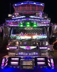 もっさんさんはinstagramを利用しています 一番星号 竜神丸 第三夜桜丸 哥麿会カウントダウンイベント 哥麿会 トラック魂インスタ部 トラック野郎 竜神 トラック