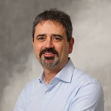 Morto il giovane "prof" colpito da malore a Gemonio: era diretto a scuola