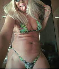 Sexo com coroas de 60
