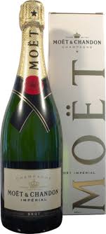 Шампанское moet & chandon brut imperial. Champagne Moet Chandon Brut Imperial Champagne Moet Chandon Brut Imperial Geschenkverpackung Klassic Gerards Champagner