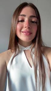 Vídeos de elisa saez de ibarra (@elisasaezdeibarra_) con «sonido original