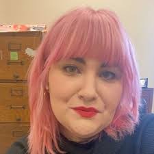 Amanda Scharf's Instagram, Twitter & Facebook