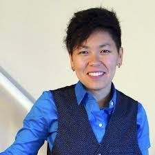 Lucy Perna's Instagram, Twitter & Facebook