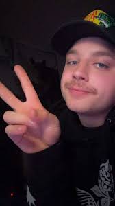 hey i suck but chill anyway???