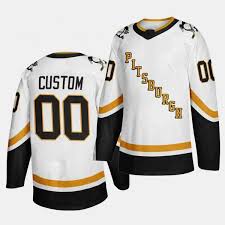 The design is essentially a color swap of the black road sweater the team wore from 1992 to 1997. Men S Pittsburgh Penguins Custom White 2020 21 Reverse Retro Jersey